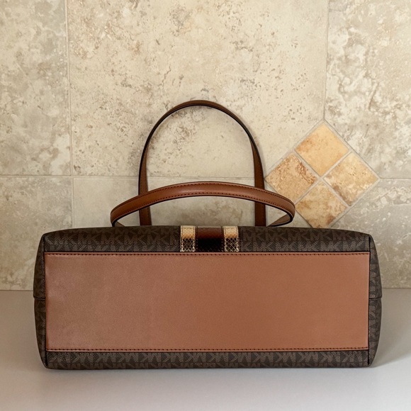 Michael Kors Sheila Large Laptop Tote Shoulder Bag MK Center Stripe Brown - Picture 6 of 12